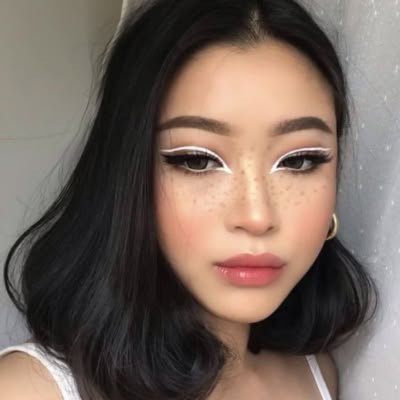 Editorial Makeup